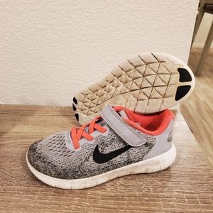 Nike flex run girls size 12c